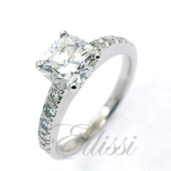 "Azha" sparkling Cushion Brilliant diamond ring.