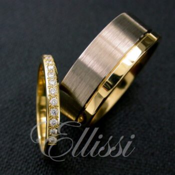 Two wedding bands in 18ct. yellow and white gold